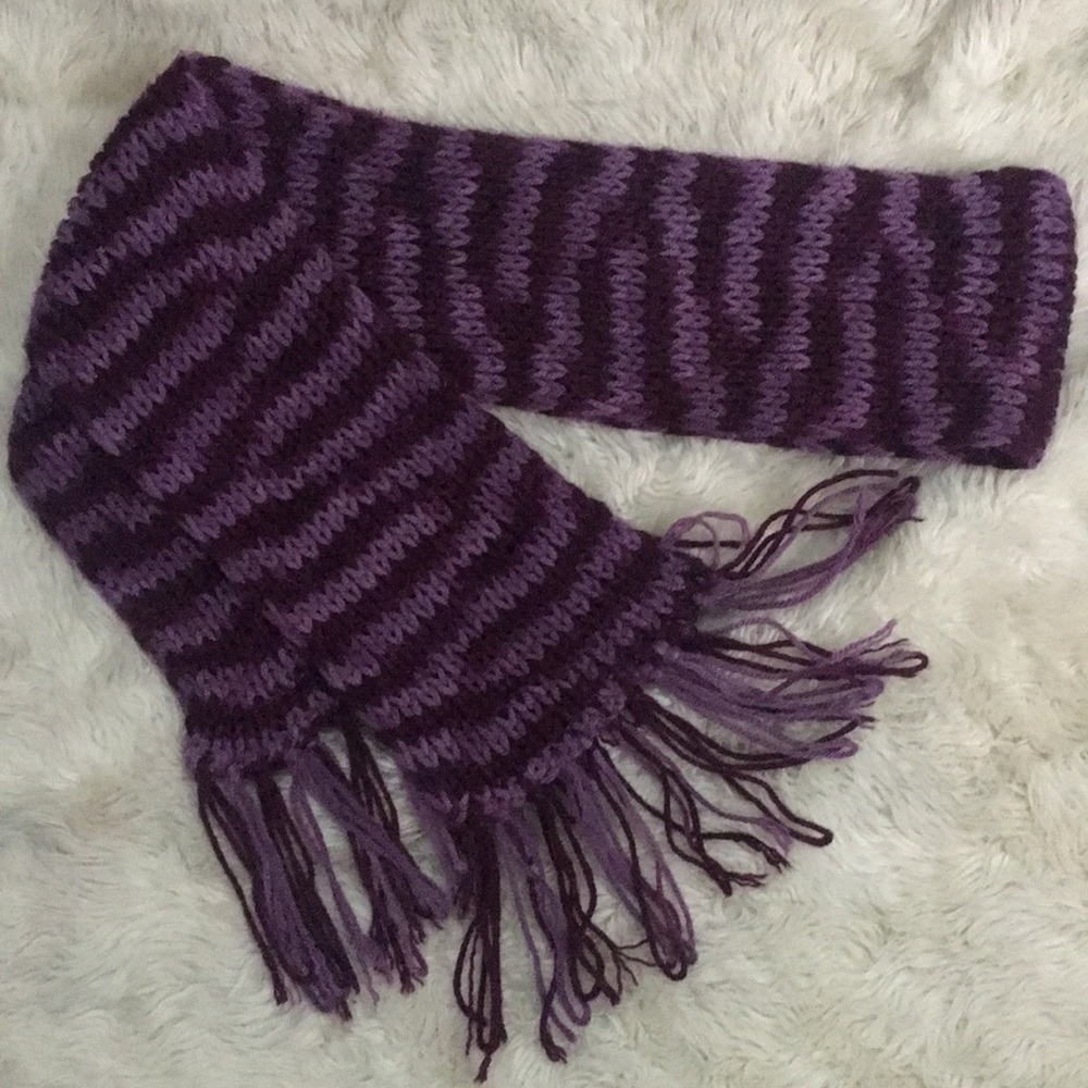 Beautiful hand knit scarf